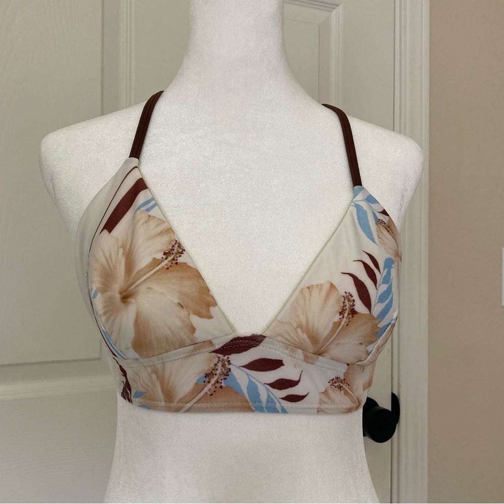 GUESS Swimsuit Top